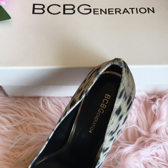 NWB BCBG pony hair leopard print heels 10B - Picture 2 of 6